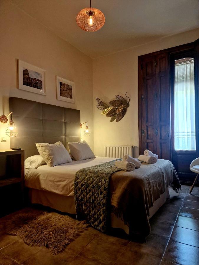 Hostal La Colonial Madrigal de la Vera Kamer foto